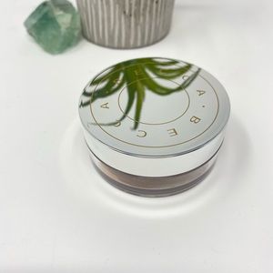 Hydra Mist powder